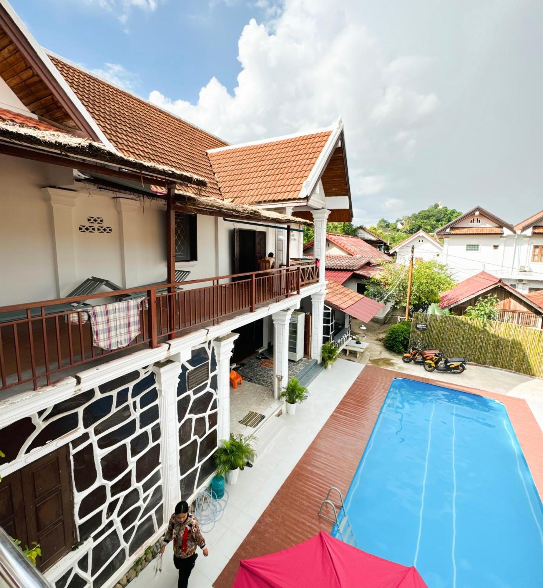 Sabai Sabai Backpackers Hostel Luang Prabang Exterior foto